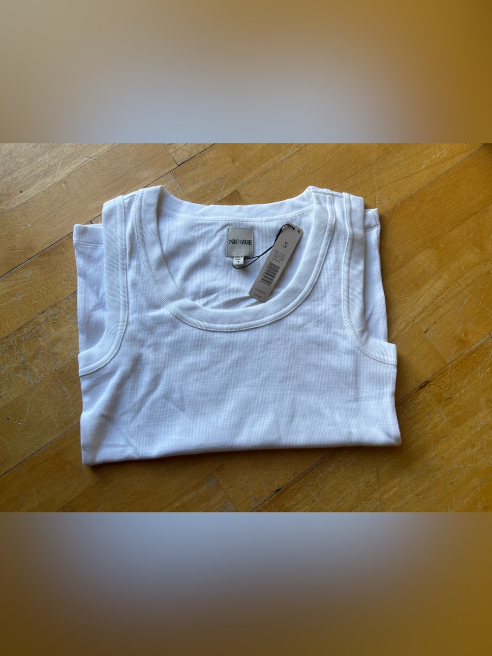 NIC+ZOE Paper White Ribbed Tank Top 57 percent cotton